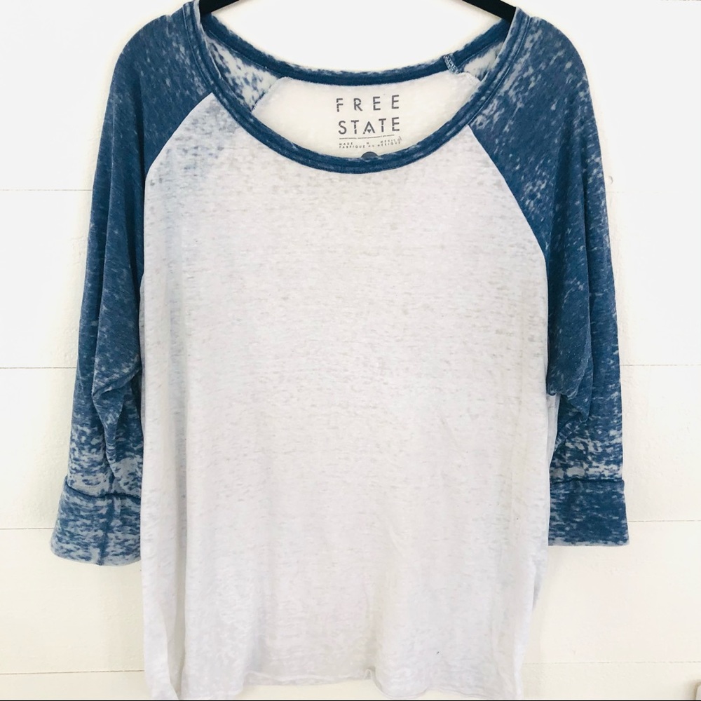 Aeropostale Loose Fit Baseball Tee